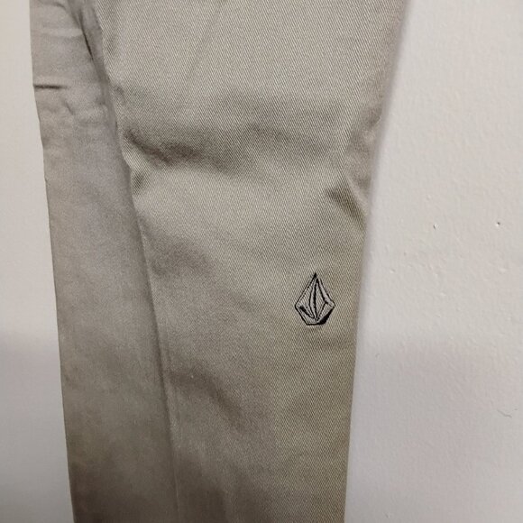 Volcom Men's Chino Size 30 - Picture 8 of 9